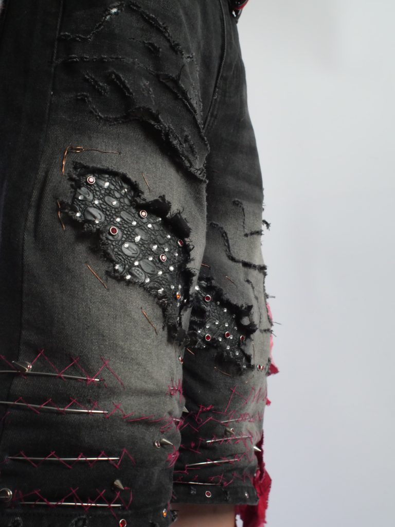 Quần baggy custom (mặt trước)